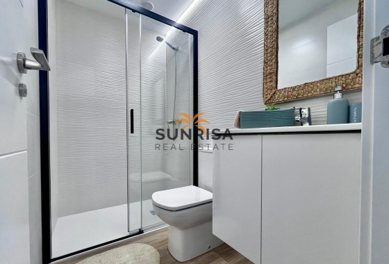 Appartement · Revente - Torrevieja · Punta Prima · Alicante · Espagne