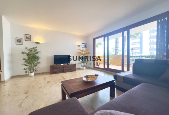 Apartamento · Reventa - Torrevieja · Punta Prima · Alicante · España