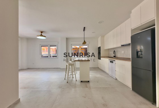 Appartement · Herverkoop - Torrevieja · Acequion · Alicante · Spanje