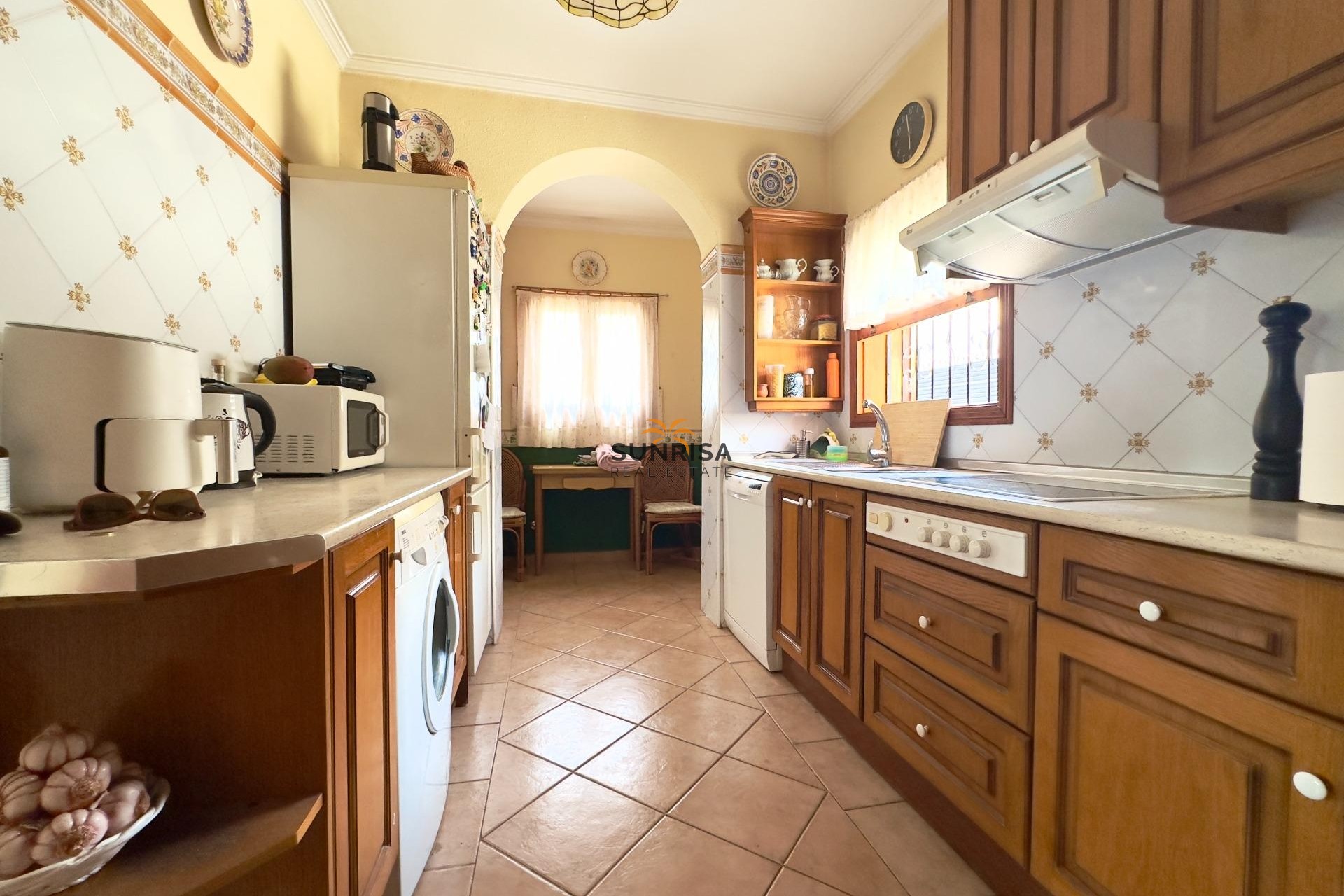 Resale - Villa - Orihuela Costa