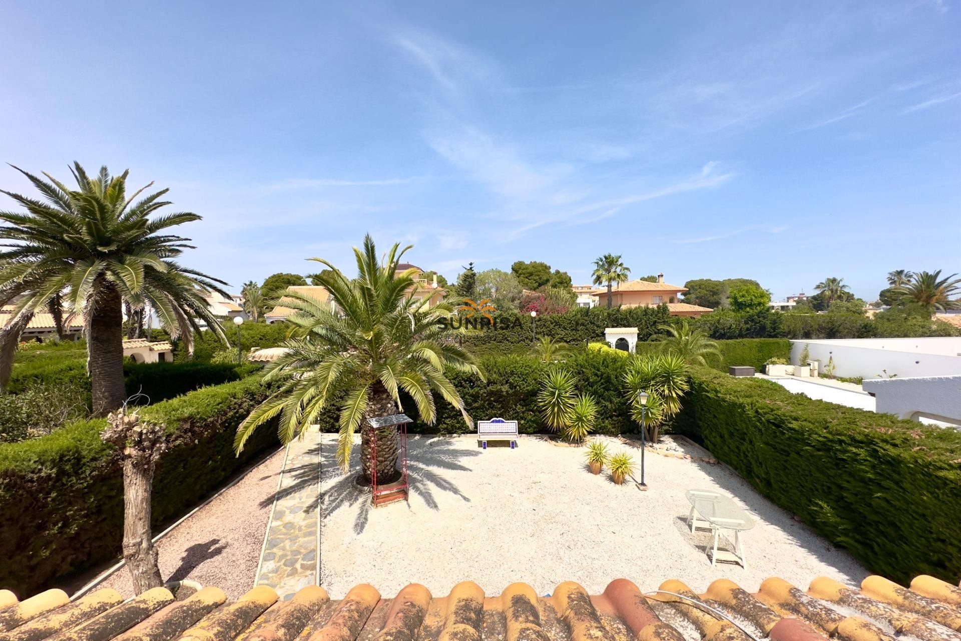 Resale - Villa - Orihuela Costa