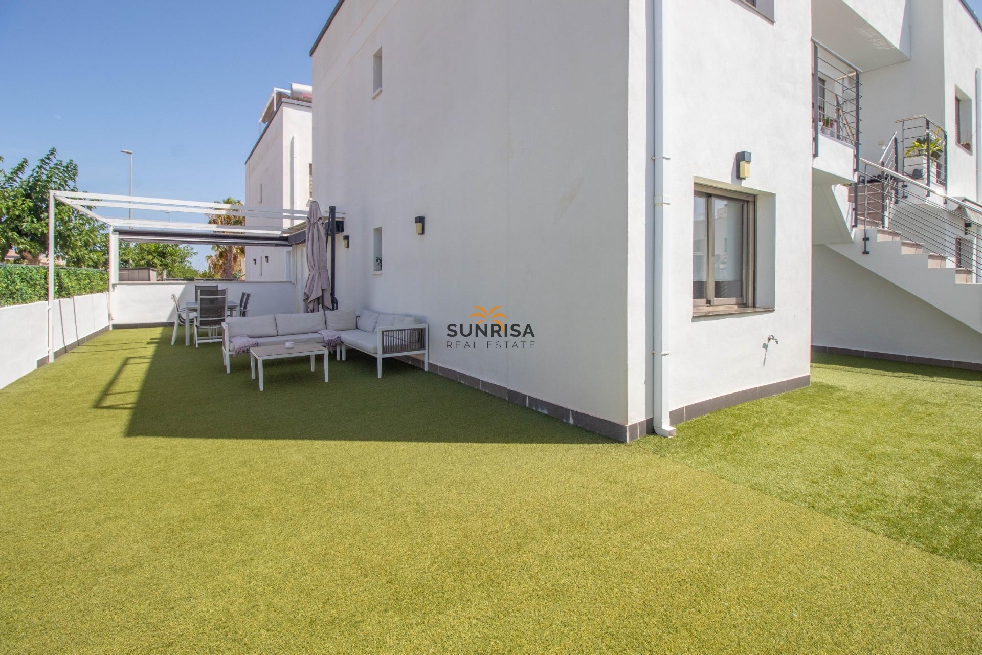 Resale - Bungalow - Torre de la Horadada