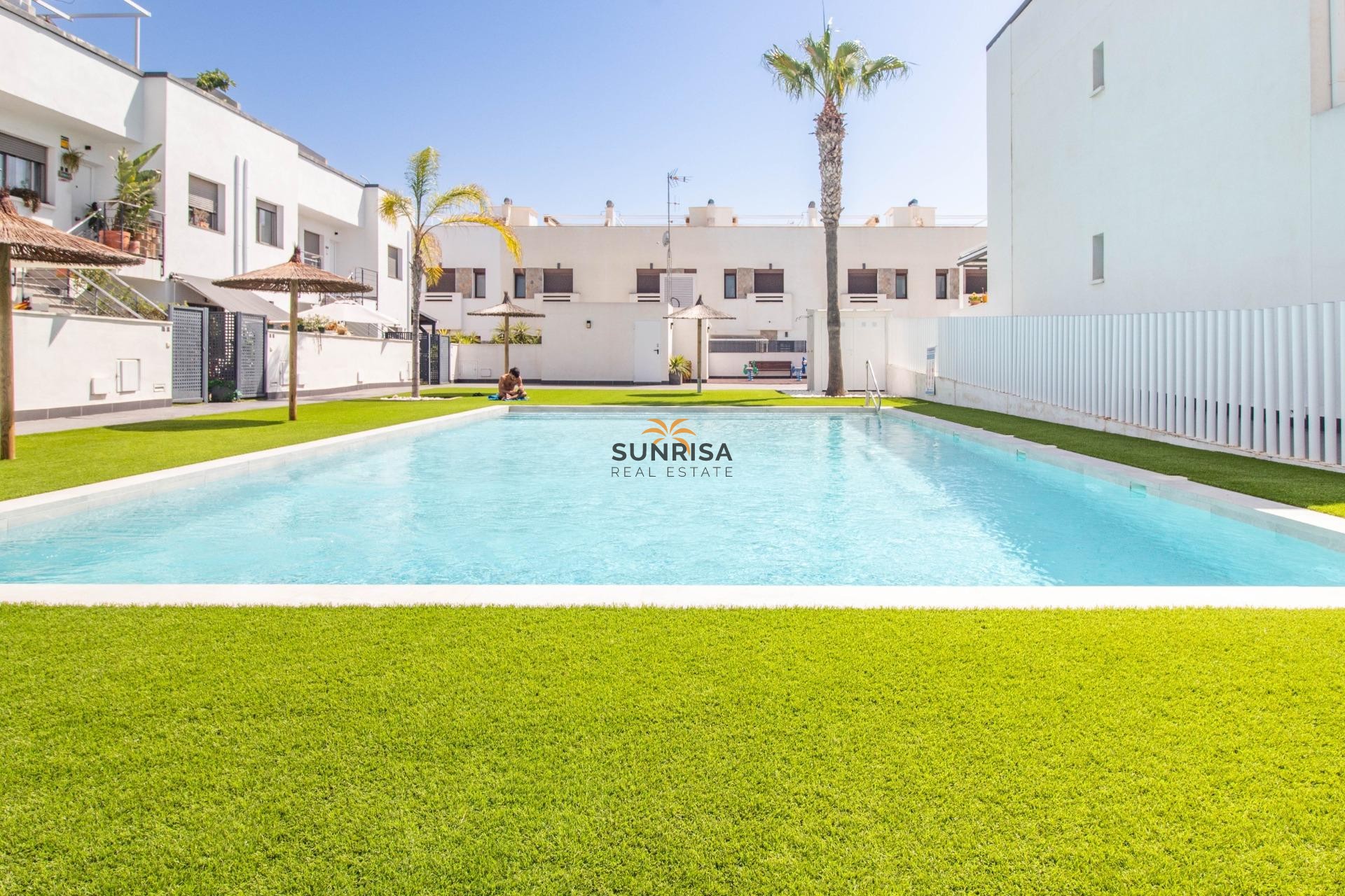 Resale - Bungalow - Torre de la Horadada