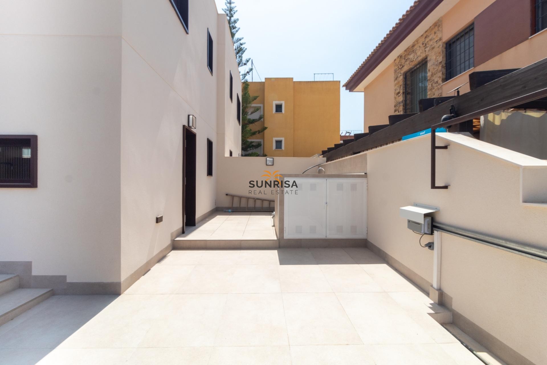 Revente - Villa - Santiago de la Ribera