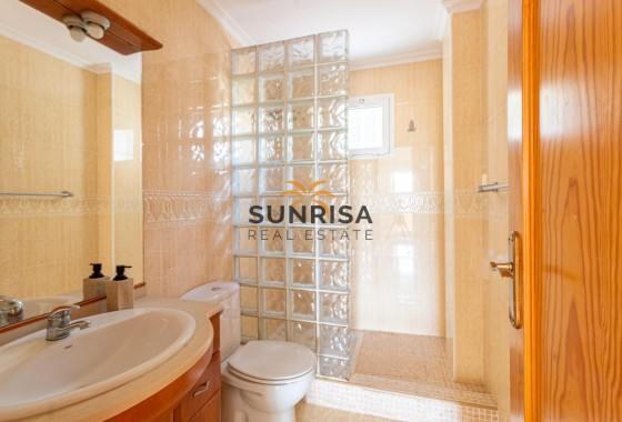 Bungalow · Reventa - Orihuela Costa · Punta Prima · Alicante · España