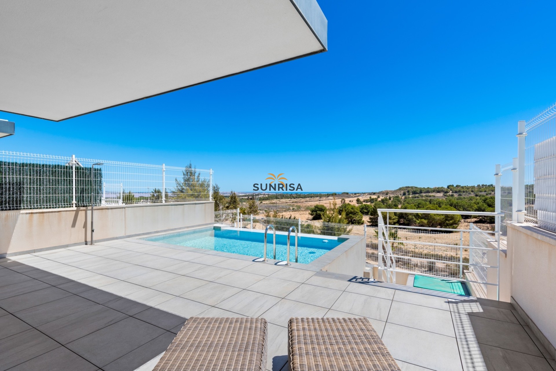 Resale - Villa - San Miguel de Salinas