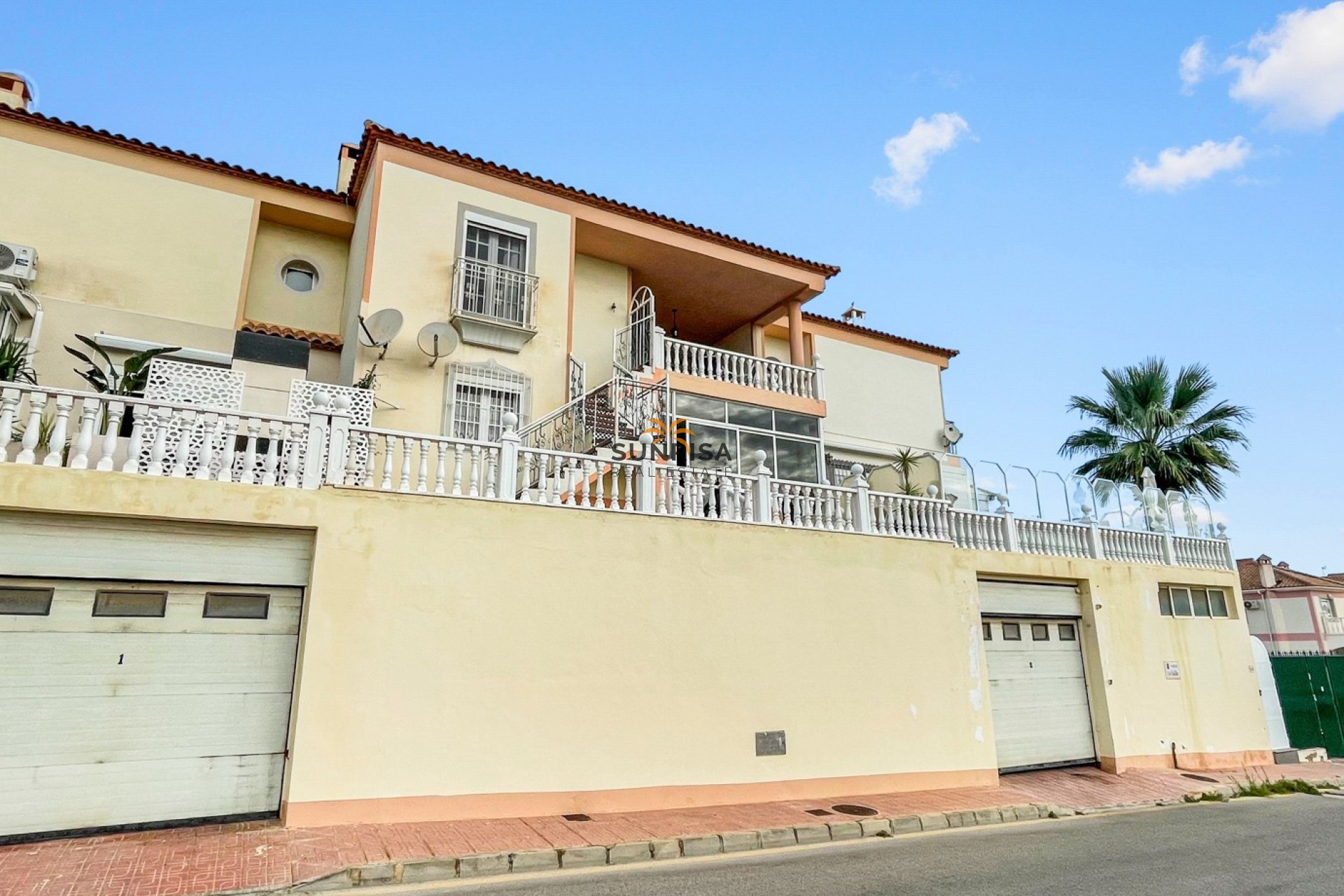 Resale - Apartment - Orihuela Costa
