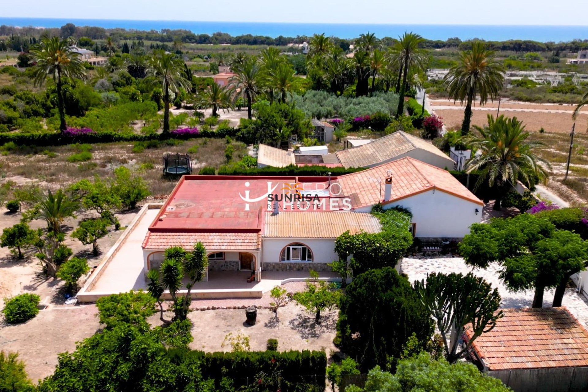 Resale - Finca - La Marina