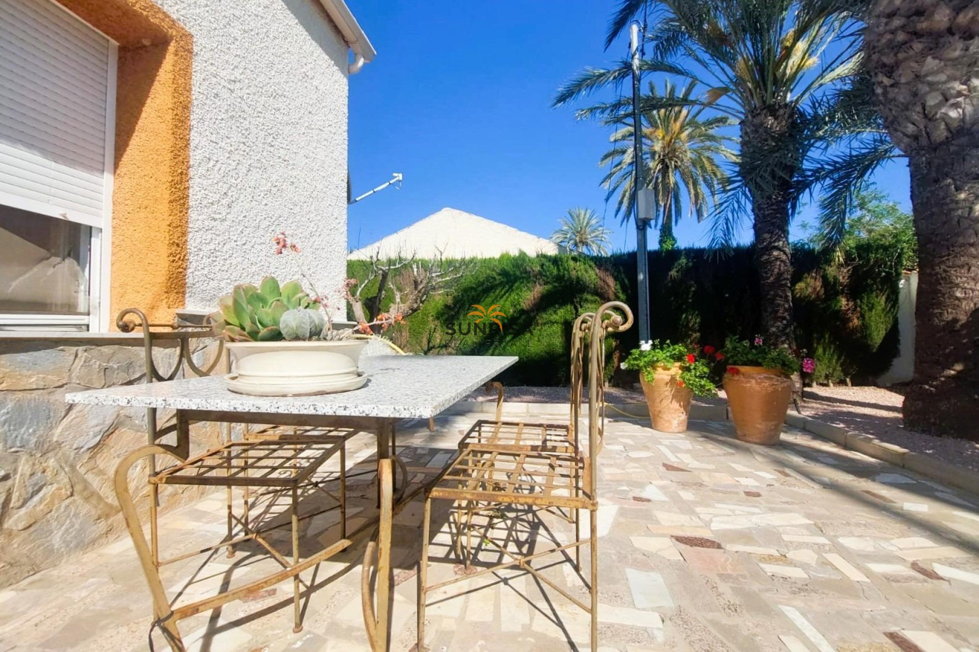 Resale - Finca - La Marina