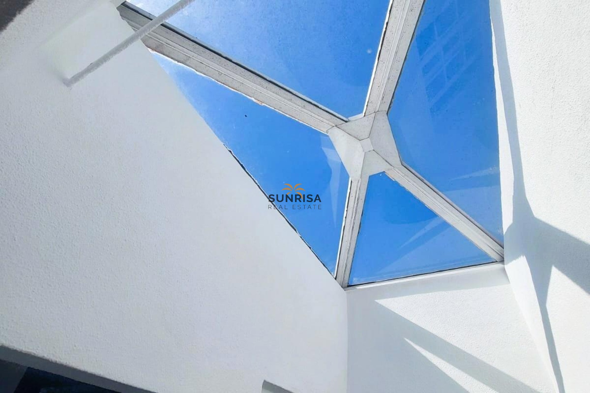 Resale - Finca - La Marina