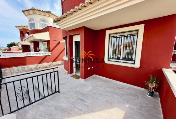 Villa · Resale - Daya Nueva · Alicante · Spain