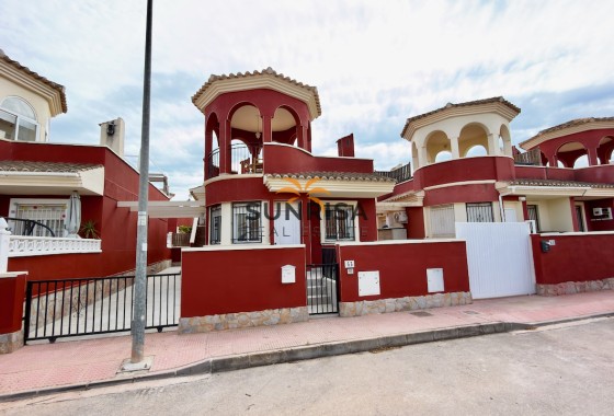 Villa · Resale - Daya Nueva · Alicante · Spain