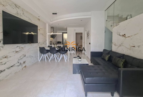 Villa · Herverkoop - Villamartin · Alicante · Spanje
