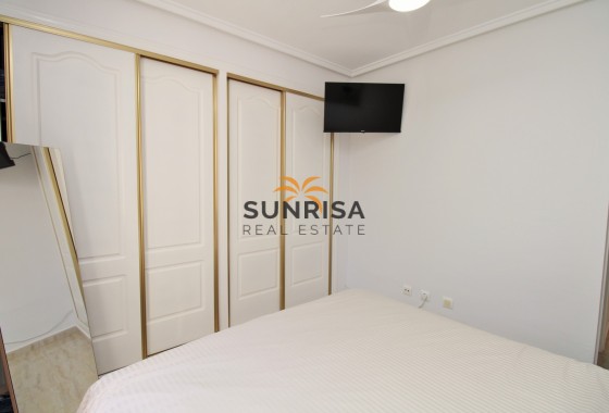 Apartamento · Reventa - Orihuela Costa · Los Dolses · Alicante · España