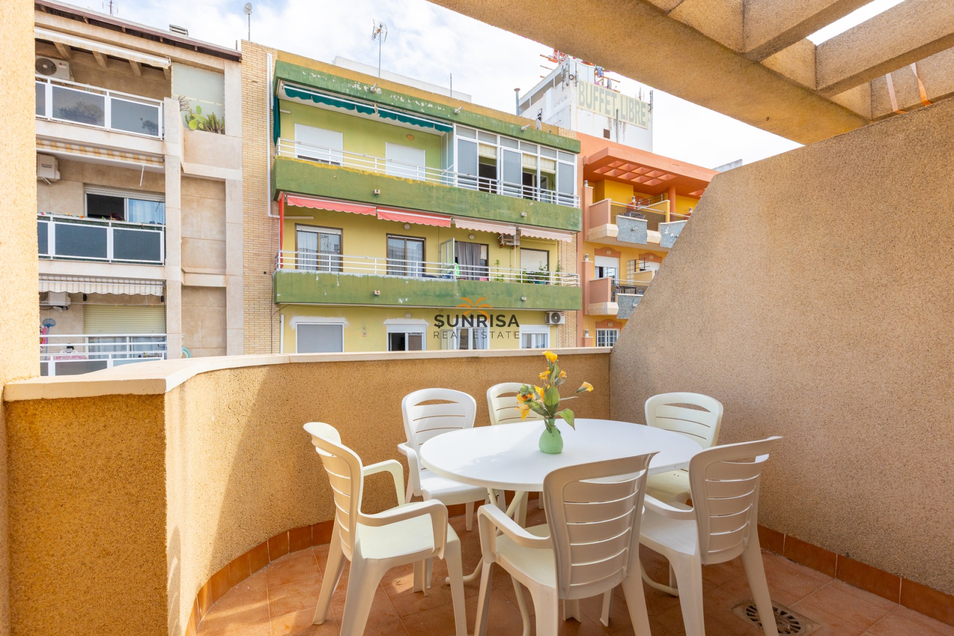 Resale - Apartment - Torrevieja