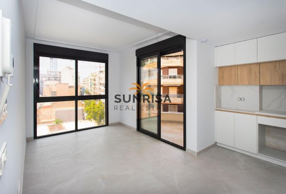 Apartamento · Reventa - Torrevieja · Paseo maritimo · Alicante · España