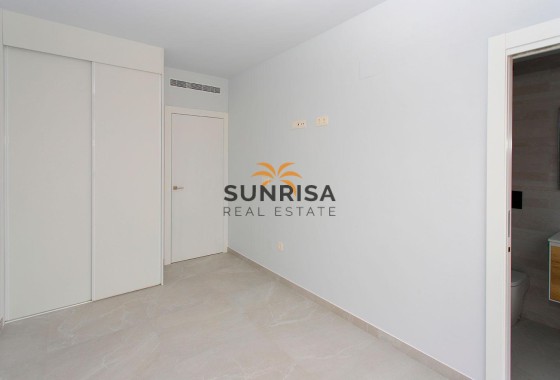 Apartamento · Reventa - Torrevieja · Paseo maritimo · Alicante · España