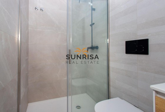Apartamento · Reventa - Torrevieja · Paseo maritimo · Alicante · España