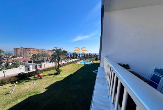 Apartamento · Reventa - Torrevieja · Punta Prima · Alicante · España