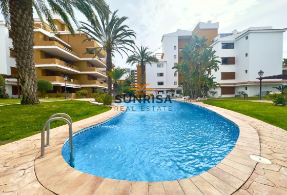 Apartamento · Reventa - Torrevieja · Punta Prima · Alicante · España