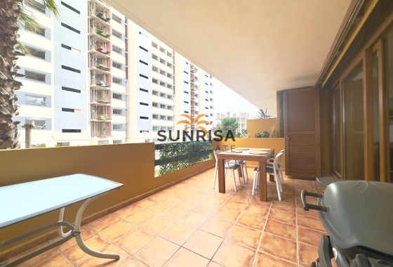 Apartamento · Reventa - Torrevieja · Punta Prima · Alicante · España
