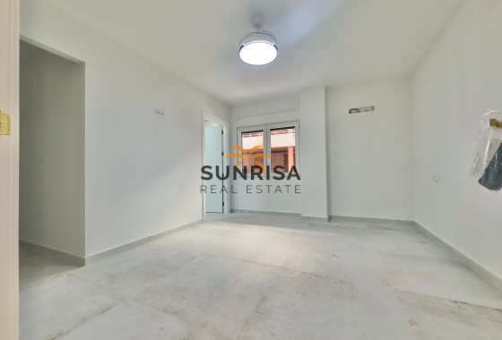 Apartamento · Reventa - Torrevieja · Acequion · Alicante · España