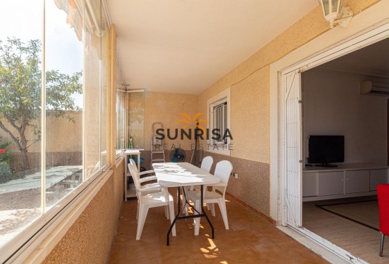 Bungalow · Resale - Orihuela Costa · Punta Prima · Alicante · Spain