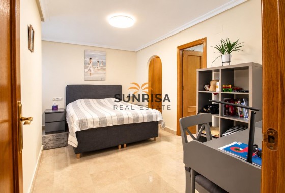 Apartamento · Reventa - Torrevieja · Alicante · España