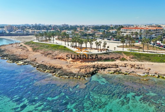 Villa · Revente - Orihuela Costa · Playa Flamenca · Alicante · Espagne