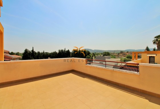 Townhouse · Resale - Los Desamparados · Alicante · Spain