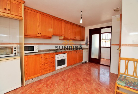 Townhouse · Resale - Los Desamparados · Alicante · Spain
