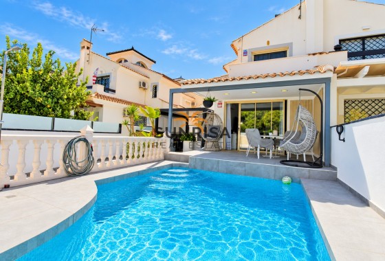 Villa · Resale - Mil Palmeras · Alicante · Spain