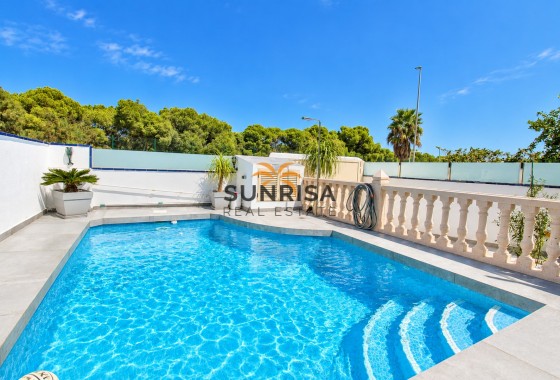 Villa · Resale - Mil Palmeras · Alicante · Spain