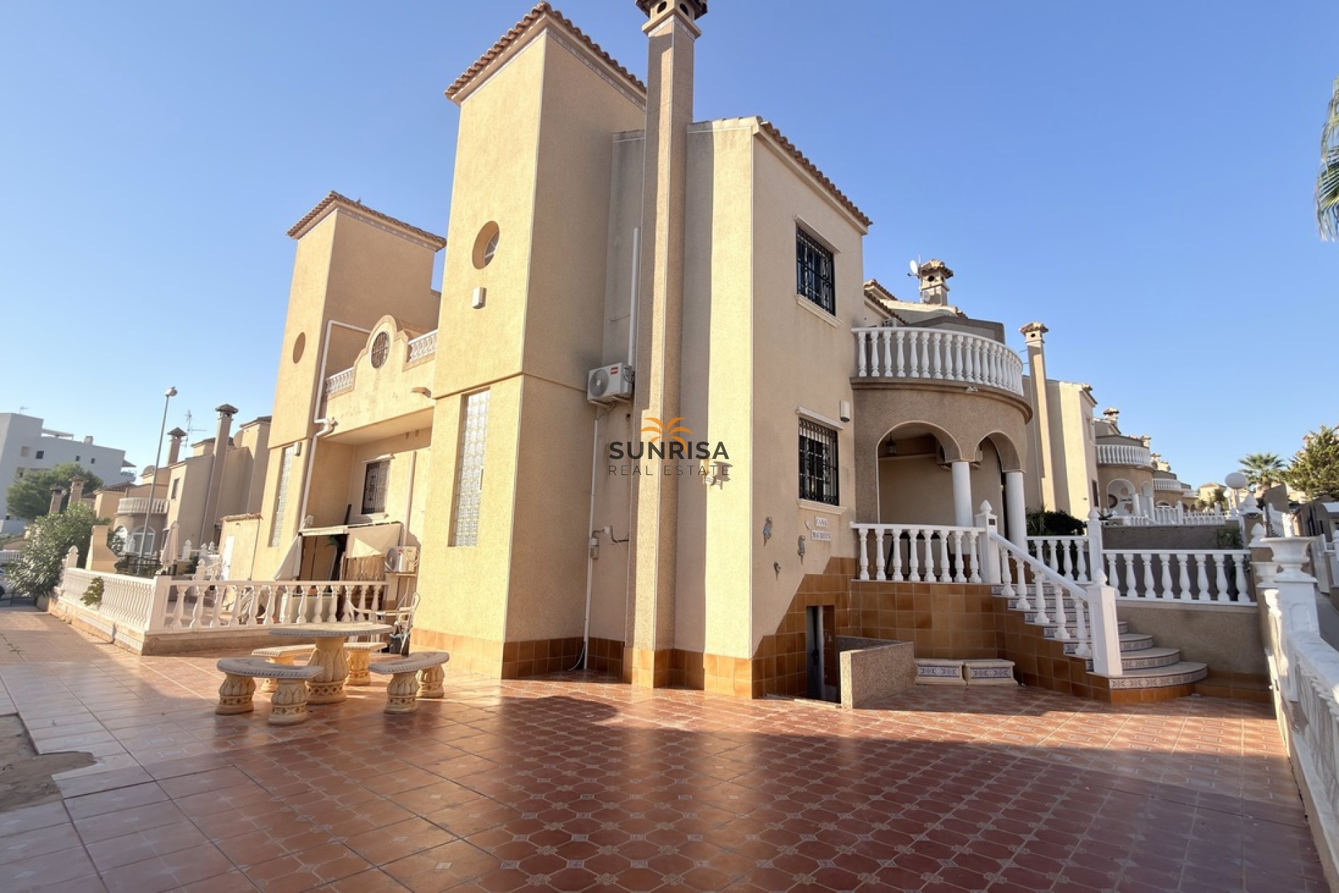 Resale - Semi-detached house - Orihuela Costa