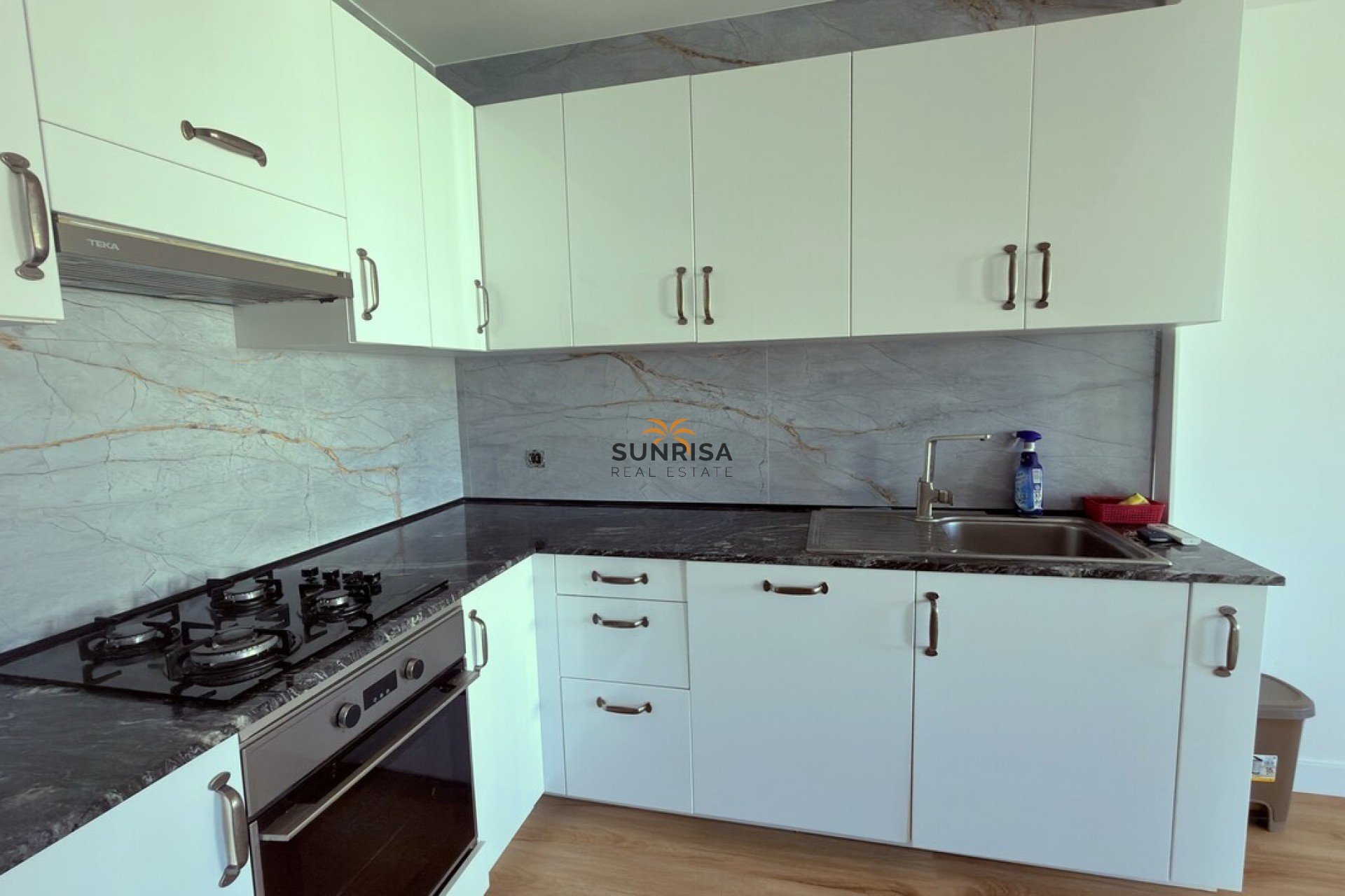 Resale - Semi-detached house - Orihuela Costa