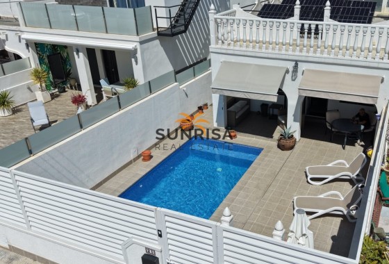 Semi-detached house · Resale - Orihuela Costa · Villamartín · Alicante · Spain