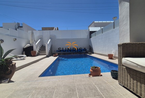 Semi-detached house · Resale - Orihuela Costa · Villamartín · Alicante · Spain