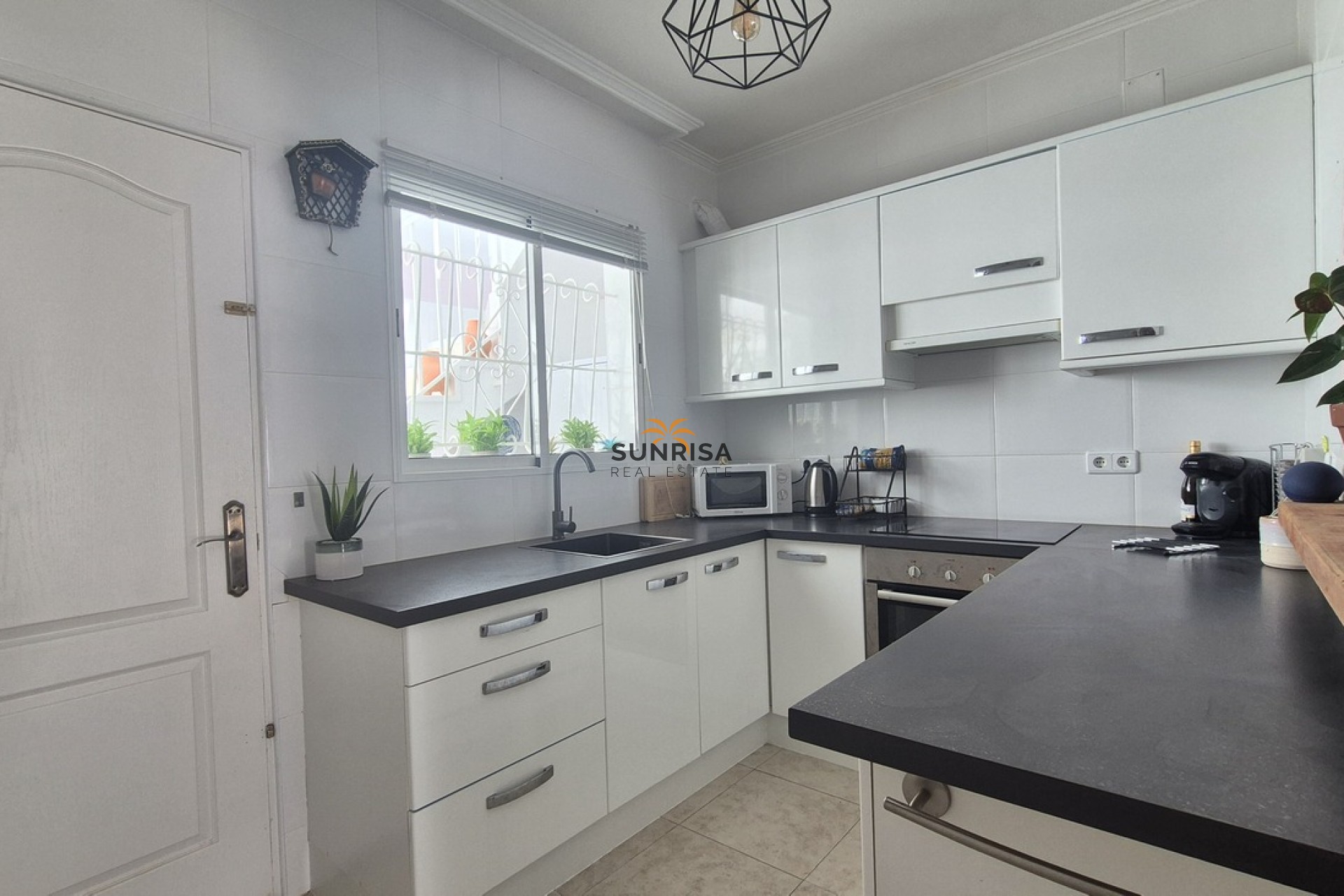 Resale - Semi-detached house - Orihuela Costa