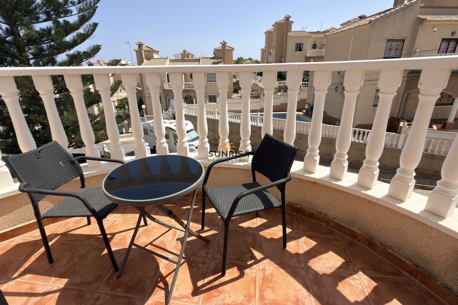 Resale - Villa - Orihuela Costa