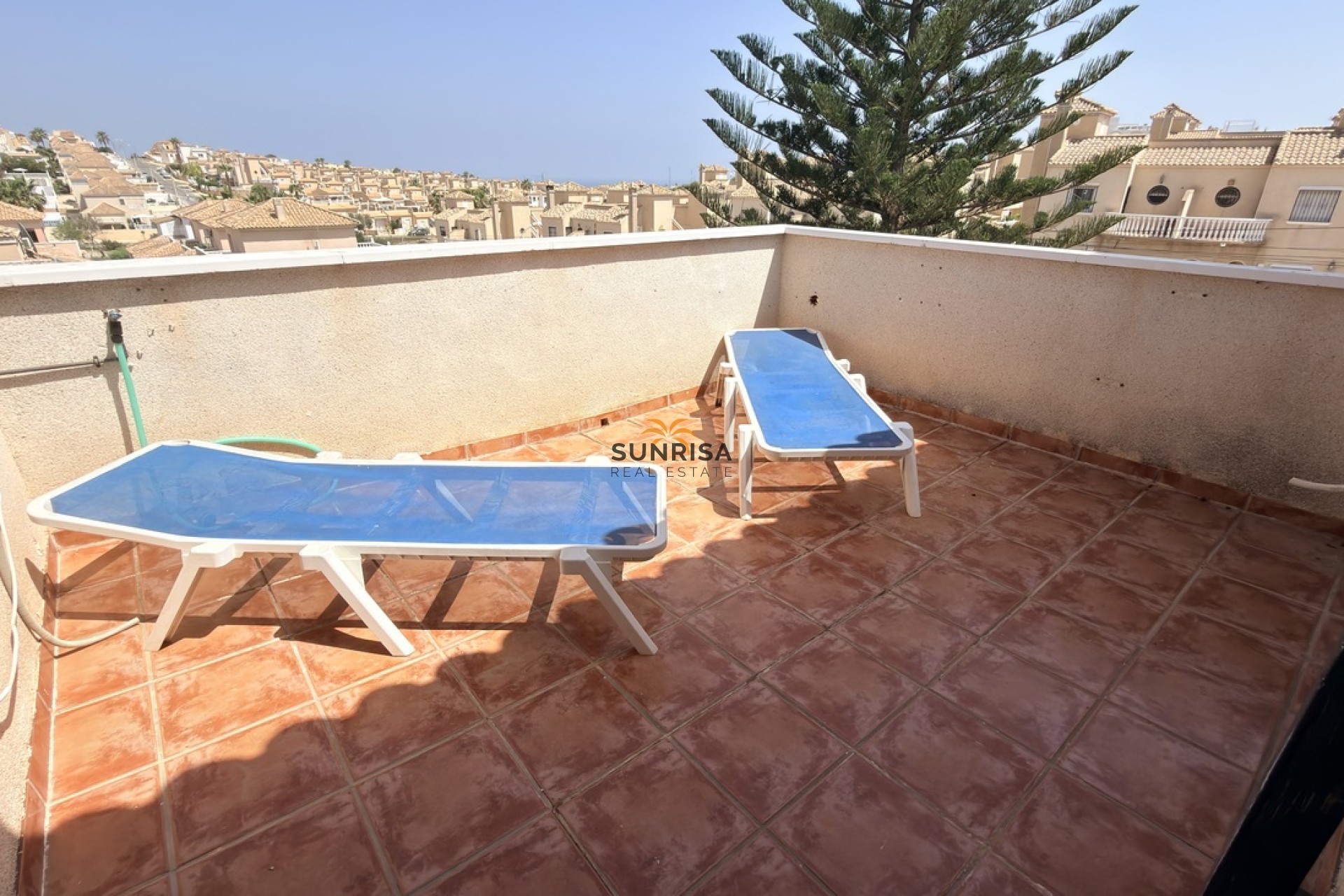 Resale - Villa - Orihuela Costa