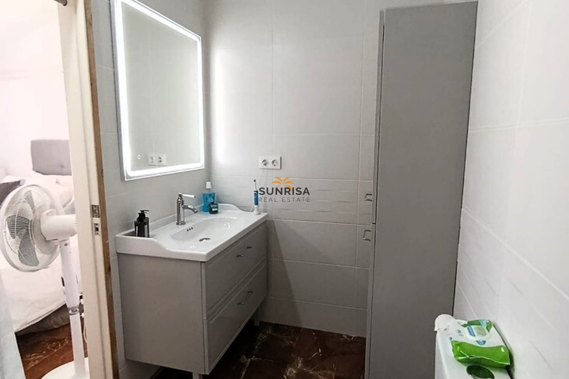 Resale - Apartment - Orihuela Costa