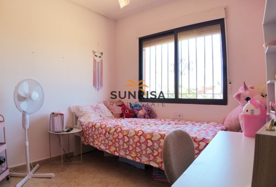 Villa · Resale - Orihuela Costa · Villamartín · Alicante · Spain
