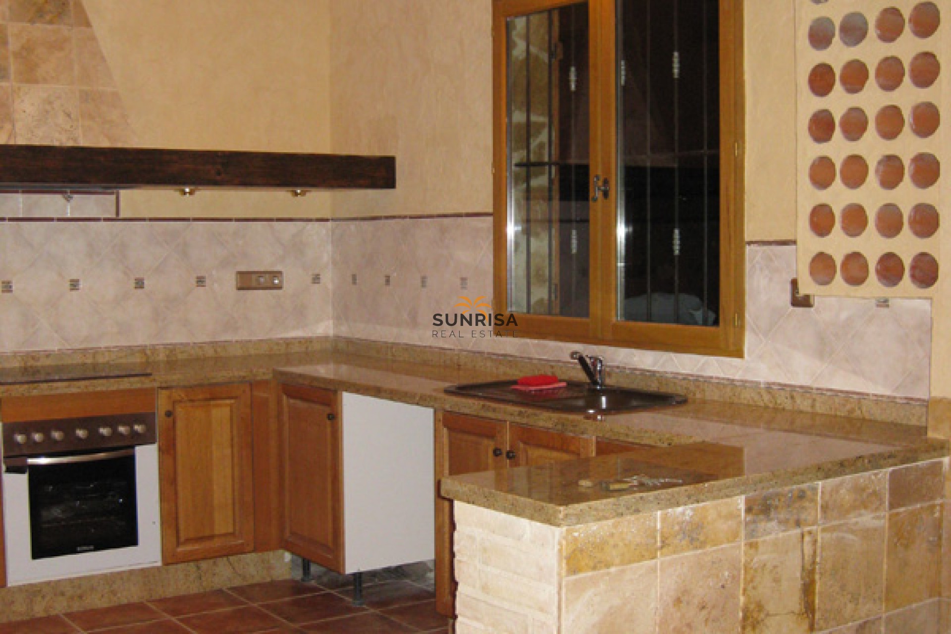Resale - Villa - Benferri