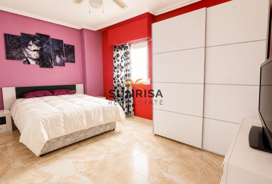 Apartment · Resale - Torrevieja · Alicante · Spain