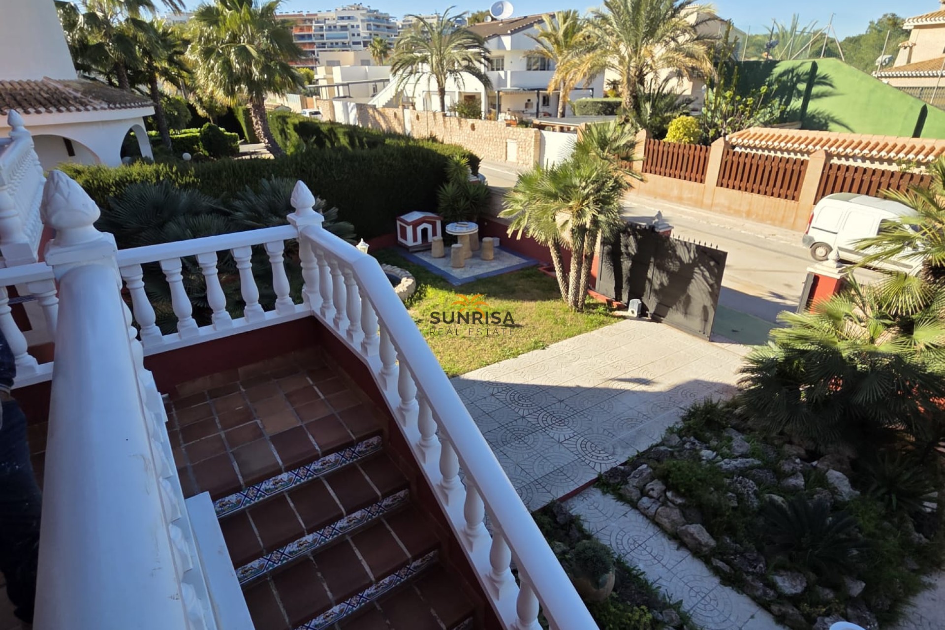 Herverkoop - Villa - Orihuela Costa