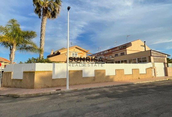 Villa · Herverkoop - Santiago de la Ribera · Murcia · Spanje