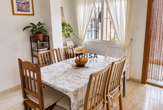 Bungalow · Herverkoop - Villamartin · Alicante · Spanje