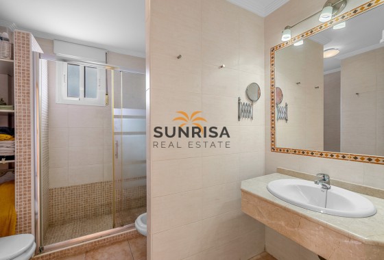 Apartment · Resale - Torrevieja · Alicante · Spain
