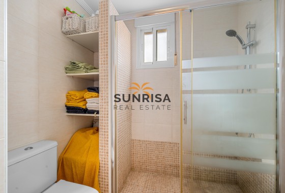 Apartment · Resale - Torrevieja · Alicante · Spain
