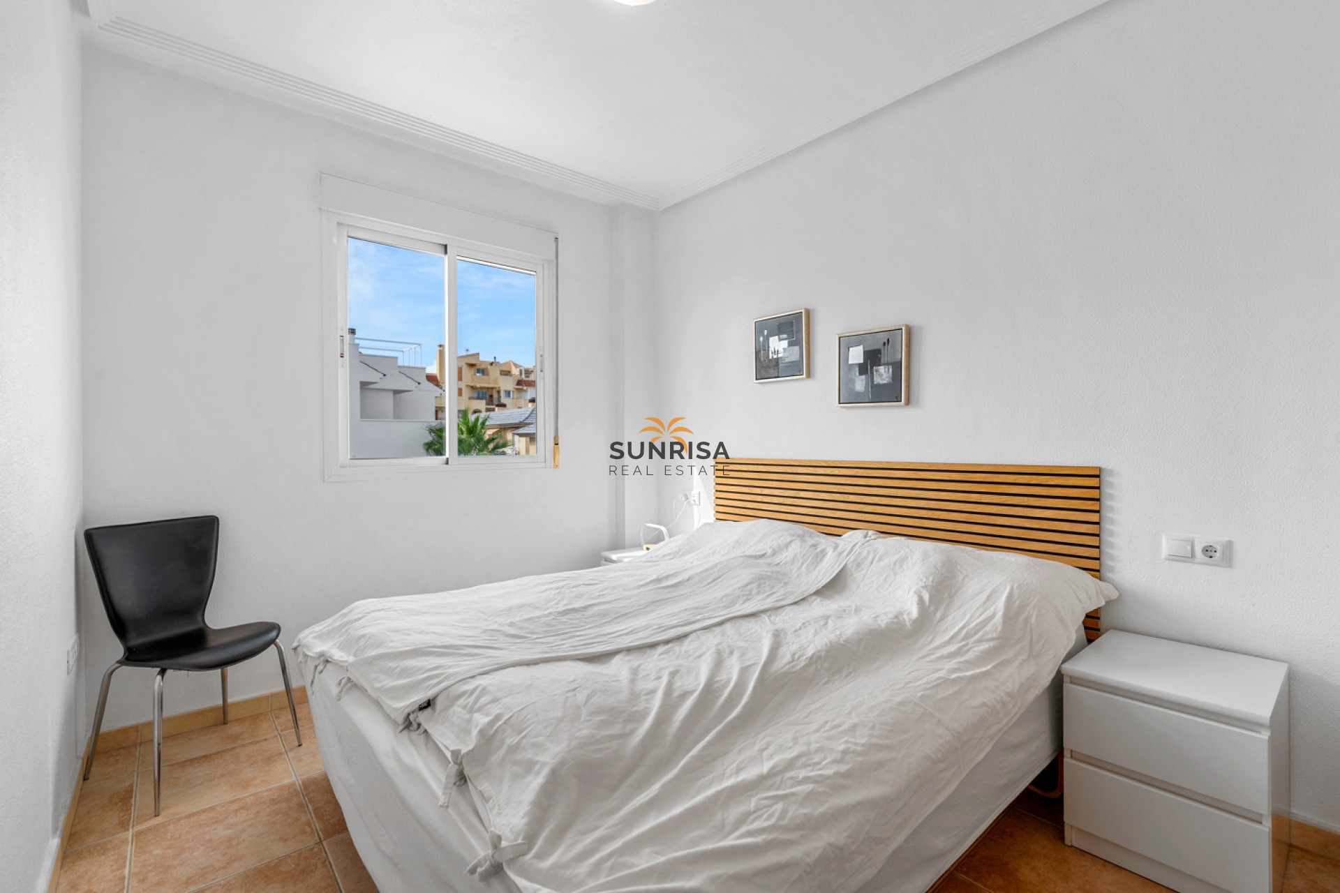 Resale - Apartment - Torrevieja